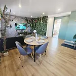 Immersion Foret Enchantee, 70m2 Atypique & Design Aux Portes De Lille Appartement Bassee