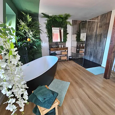 Immersion Foret Enchantee, 70m2 Atypique & Design Aux Portes De Lille Lägenhet *