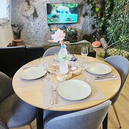 Appart 7Om2 Atypique Forêt enchantée tout confort à 20 minutes de Lille et Arras Appartamento